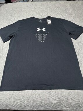 Under Armour Men’s Black Short Sleeve Tee, NWT’s, Size 2X
